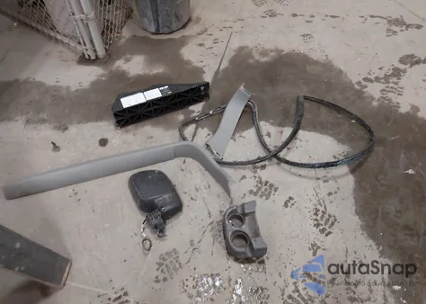 2004 Ford Excursion Xlt from USA, damaged, VIN 1FMNU41L54EB43055